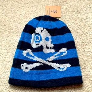Lands End Kids winter Hat NWT Skull & Crossbones